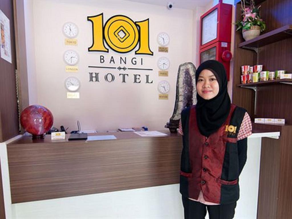 101 Hotel Bangi Εξωτερικό φωτογραφία
